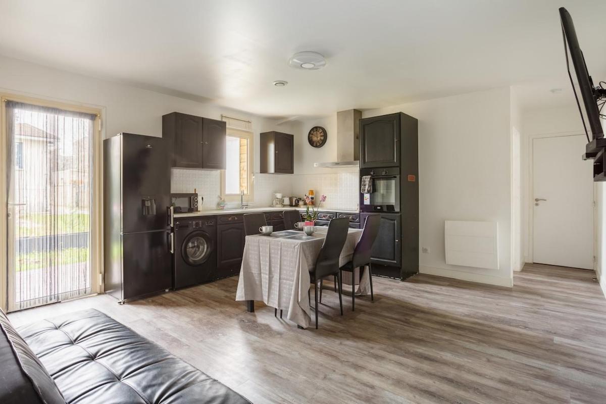 L'Escapade Parisienne Apartment Aulnay-sous-Bois Luaran gambar